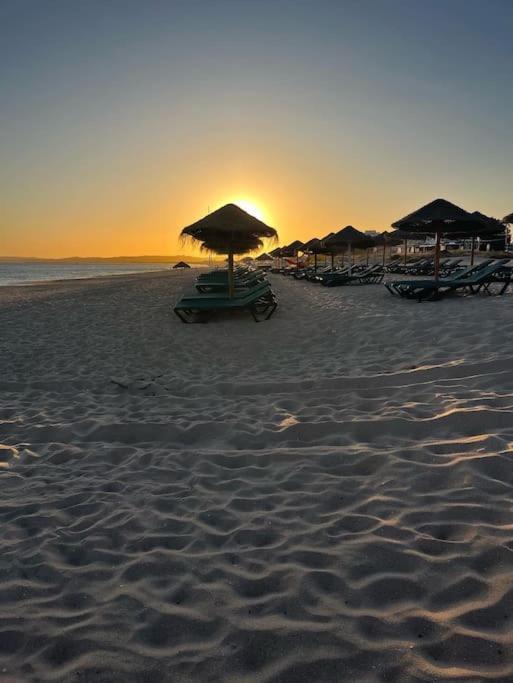 Marea Algarve - Sea View Cozy Sunny Apartment In อัลวอร์ ภายนอก รูปภาพ